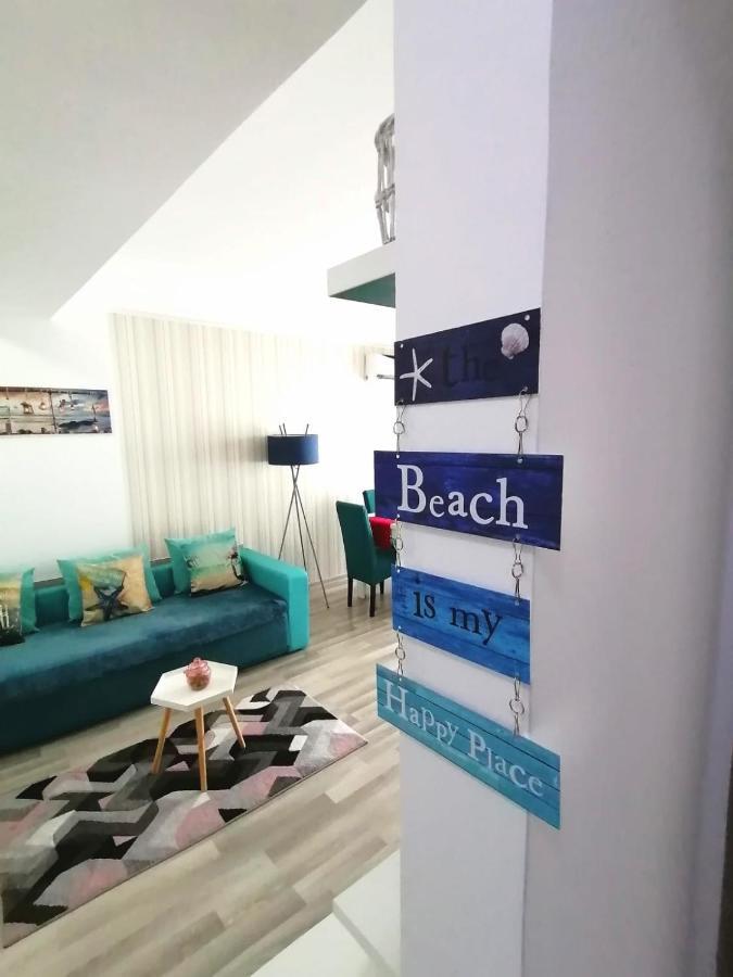 Blue Sky Summerland Appartement Mamaia Buitenkant foto